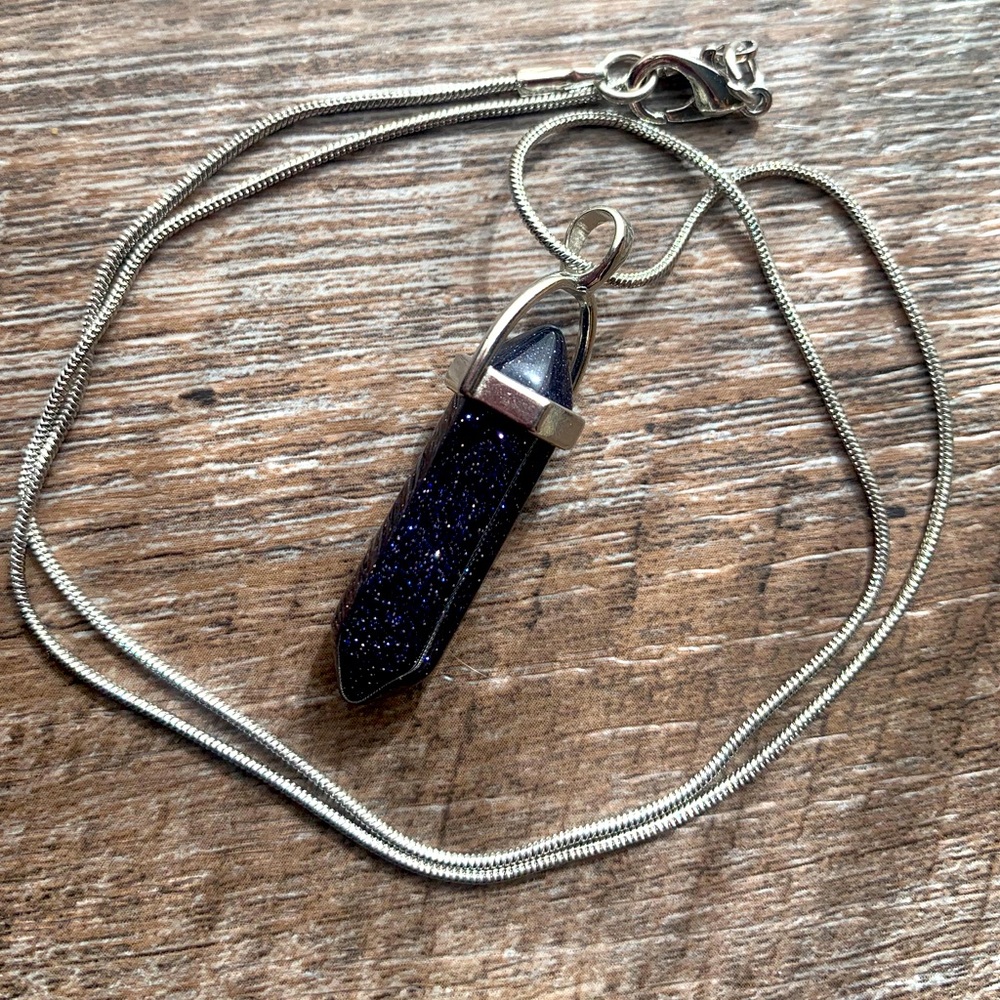 Blue Sandstone Point Necklace